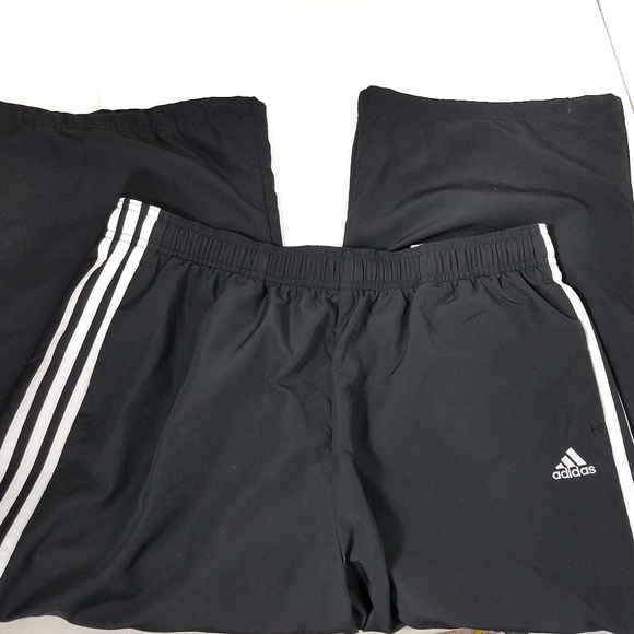 adidas Pants - New! Adidas 3 Stripe Wide Leg Cropped Pants Black